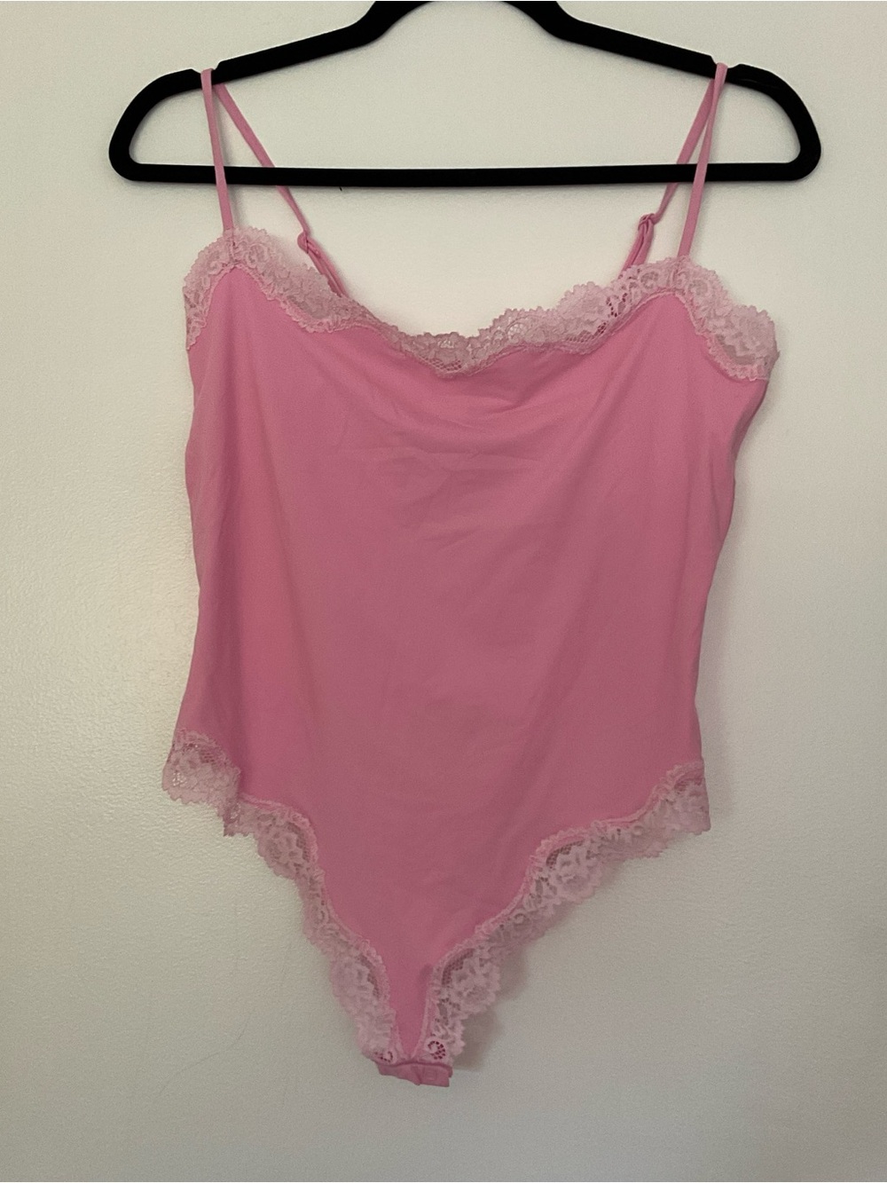 Skims fits everybody lace cami bodysuit